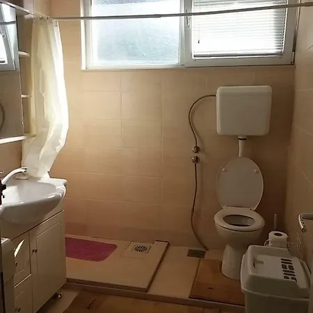 Apartment Brato