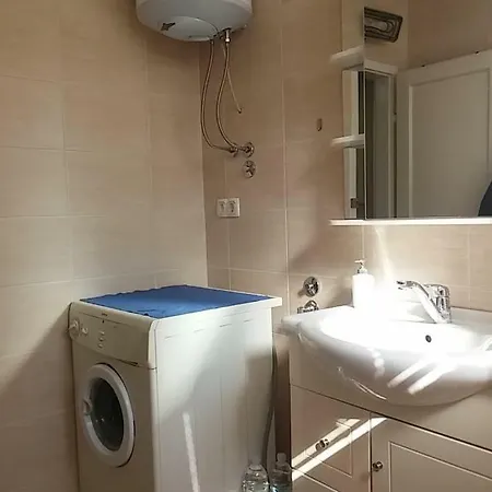 Brato Apartment *