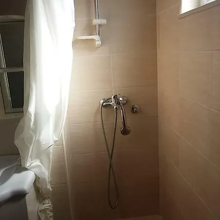 Brato Apartment *